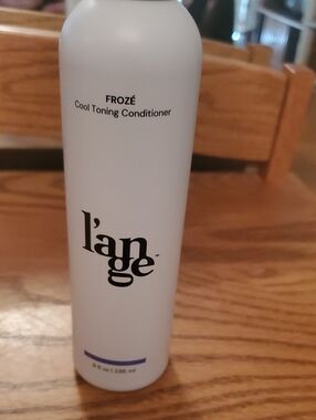 L'ange Froze Cool Toning Conditioner - White with Purple Accent